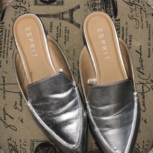 Silver flats